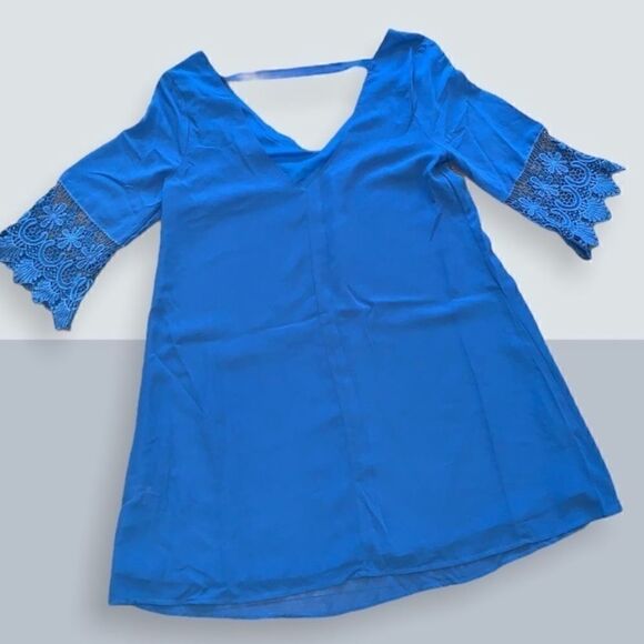 Umgee Blue Bell Sleeve Trapeze Dress Size Small - Picture 1 of 5
